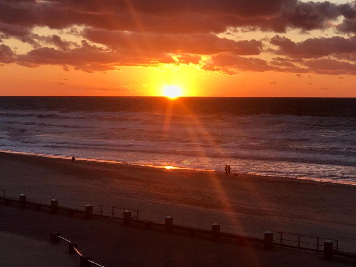 Panoramic Seaview Apartment With Free Private Garage Oostende Exterior foto