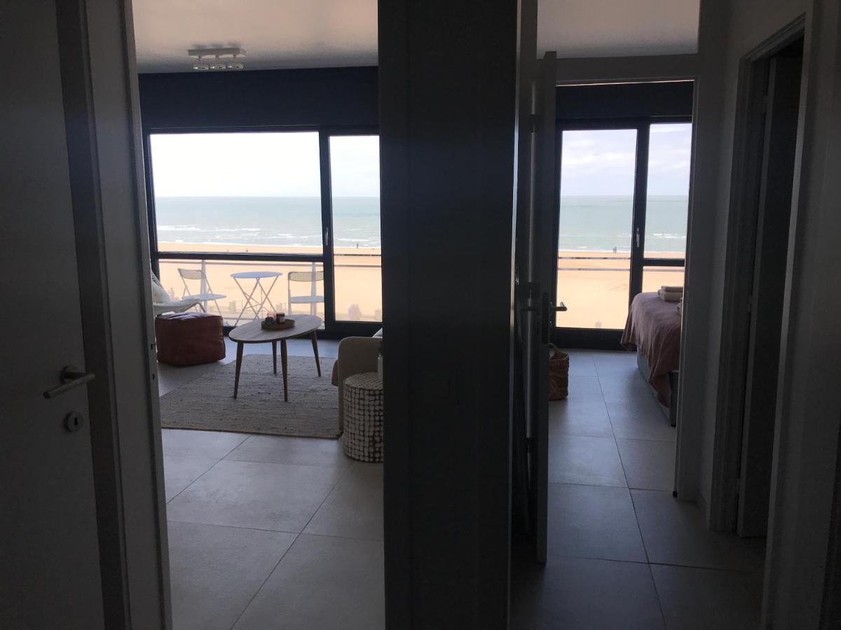 Panoramic Seaview Apartment With Free Private Garage Oostende Exterior foto