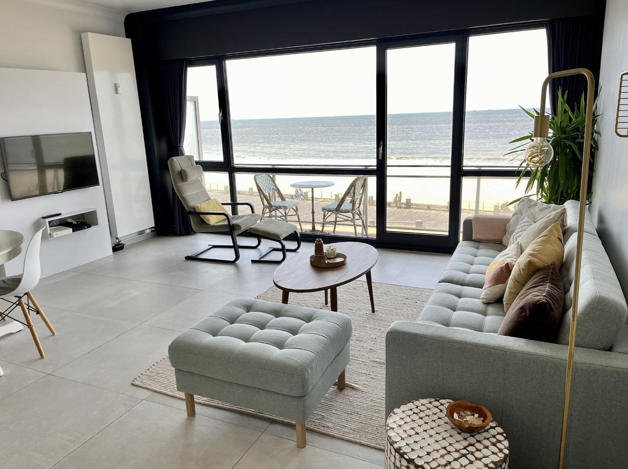 Panoramic Seaview Apartment With Free Private Garage Oostende Exterior foto