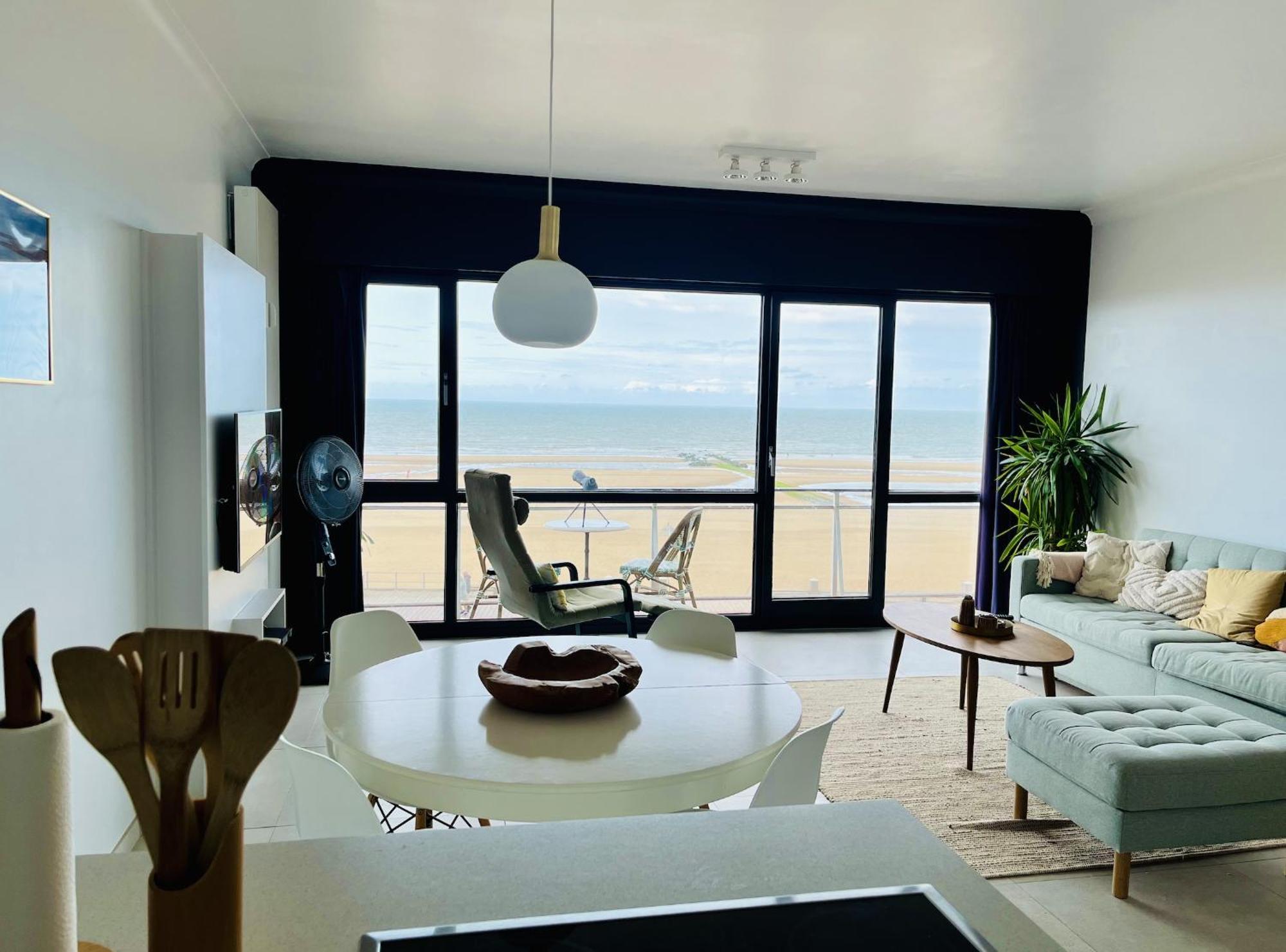 Panoramic Seaview Apartment With Free Private Garage Oostende Exterior foto